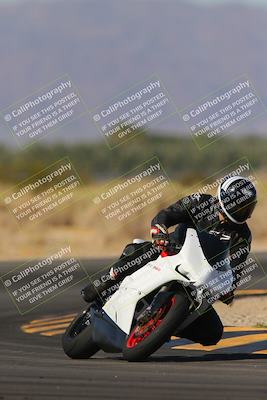 media/Nov-06-2023-Moto Forza (Mon) [[ce023d0744]]/3-Intermediate Group/Session 3 (Turn 16)/